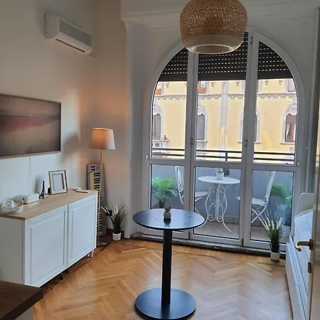 Apartmán Elegante Monolocale - Pecchio 1930 Milán